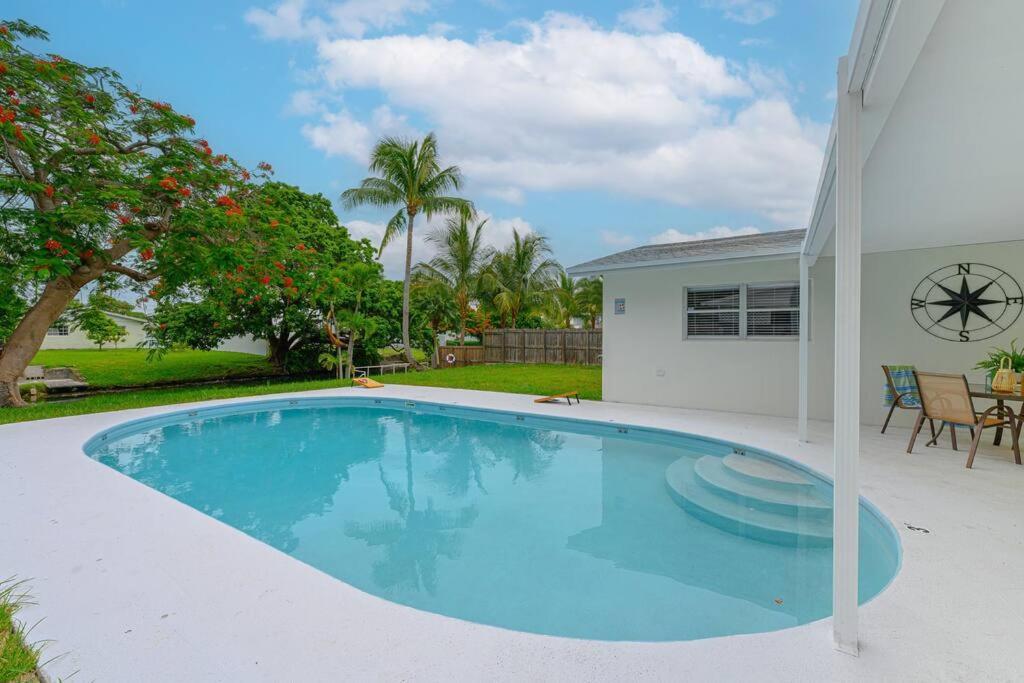 Canal Front, 2 King Beds, Pool, Game Room Cutler Bay Luaran gambar