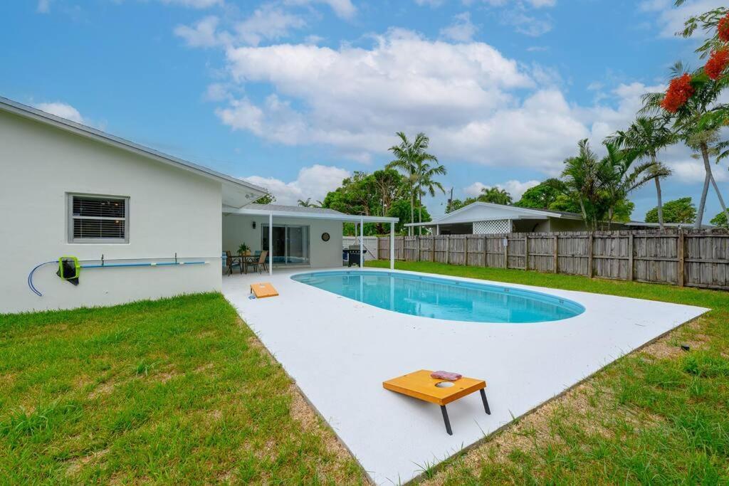 Canal Front, 2 King Beds, Pool, Game Room Cutler Bay Luaran gambar