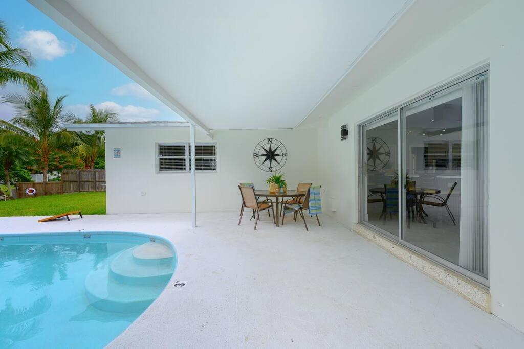 Canal Front, 2 King Beds, Pool, Game Room Cutler Bay Luaran gambar